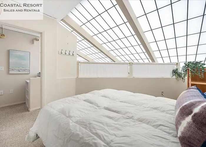 2 Bedroom Penthouse With Oceanfront Views! Holiday home Ocean City