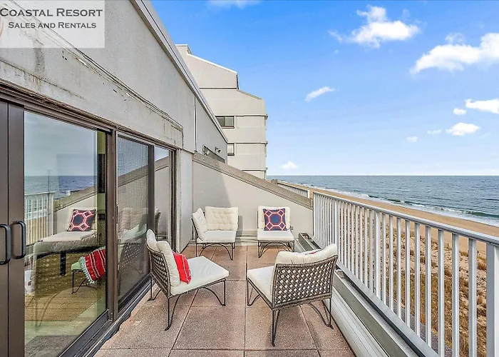 2 Bedroom Penthouse With Oceanfront Views! Ocean City