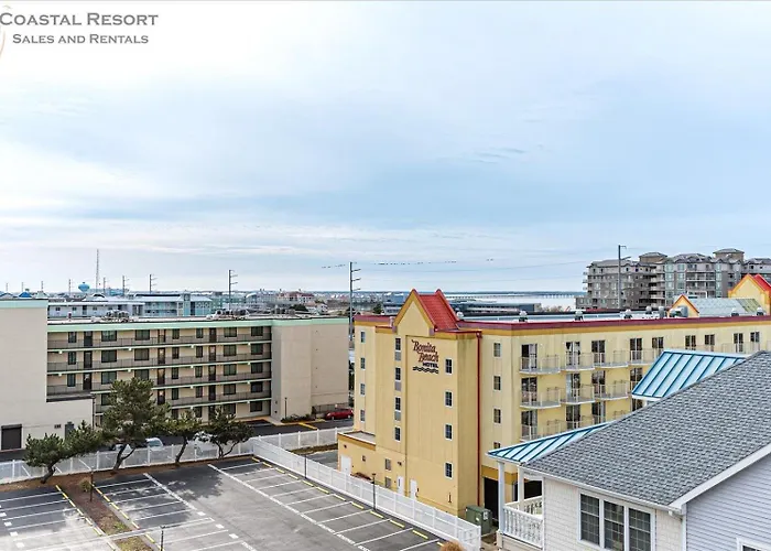 2 Bedroom Penthouse With Oceanfront Views! * Ocean City